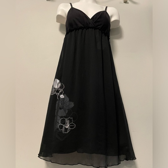 Roxy v-neck sleeveless black midi dress with adjustable spaghetti straps Size S - Picture 12 of 12